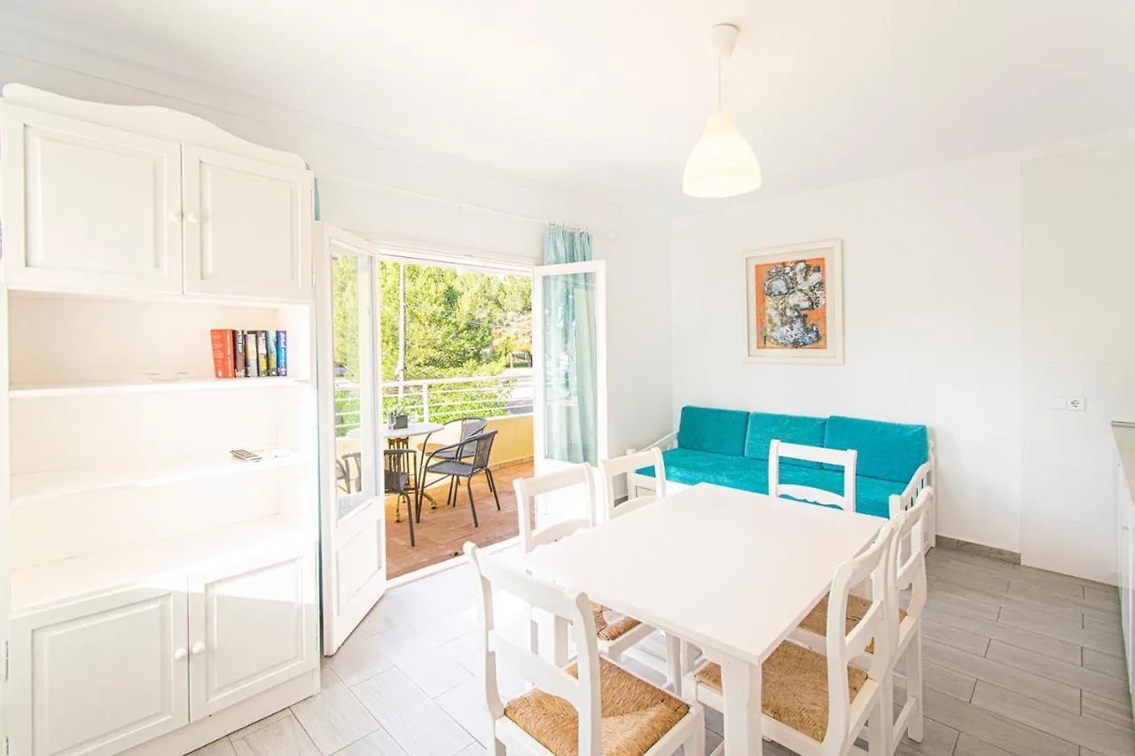 Apartamentos Falco Port de Pollenca Aparthotel
