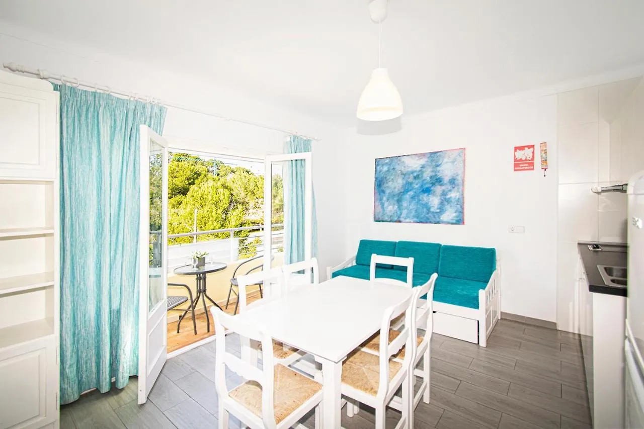 Apartamentos Falco Port de Pollenca Aparthotel
